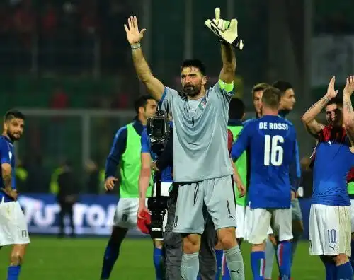 Gigi Buffon fa altri due passi nella storia