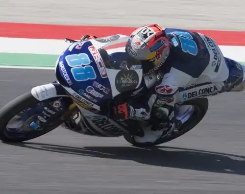 Mugello, Martin in volata su Bezzecchi