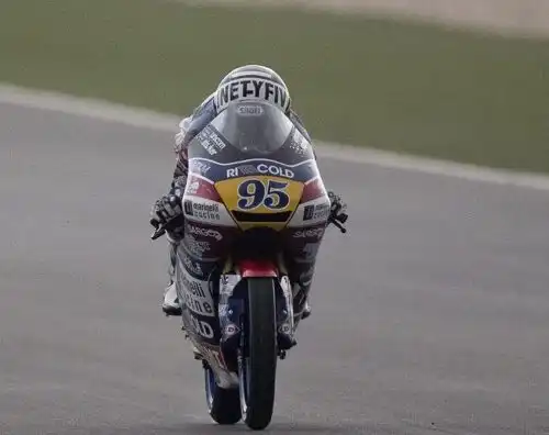 Moto3, a Losail vince il maltempo