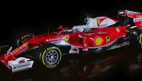 Vettel battezza la Ferrari: “Margherita”