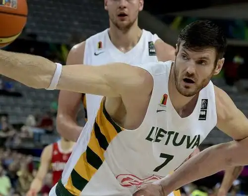 Reggio Emilia nei guai, lungo stop per Lavrinovic?