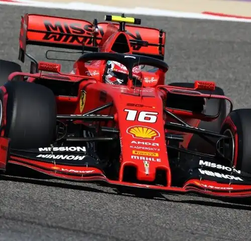 La Ferrari reagisce: Leclerc davanti a tutti