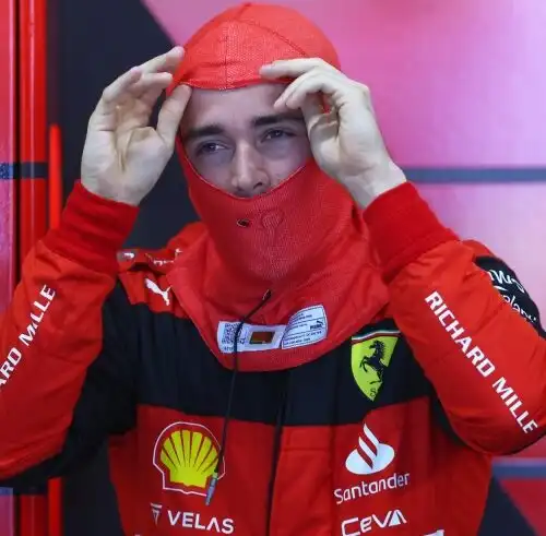 F1, nuovo attacco a Charles Leclerc: “Sbaglia più lui della Ferrari”