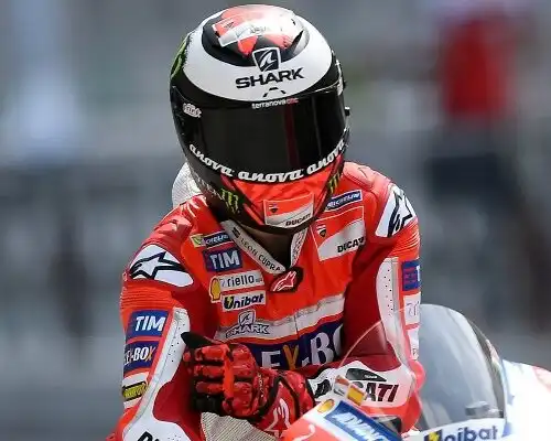 Jorge Lorenzo si accontenta