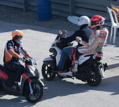 I dolori al collo condizionano Marc Marquez