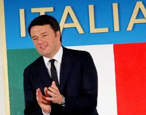 Genoa, provino per il figlio di Renzi