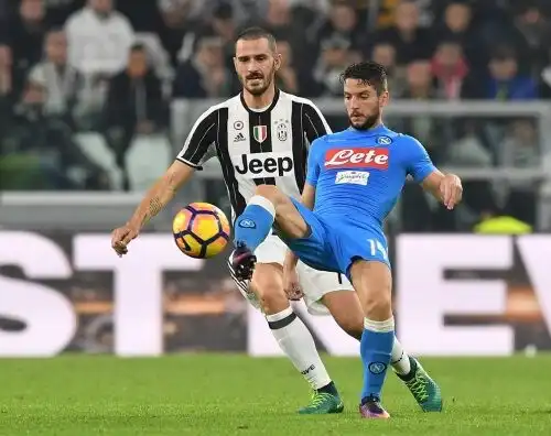 Juventus-Napoli, Higuain sfida Mertens