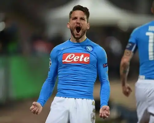 Napoli, c’è la fila per Mertens