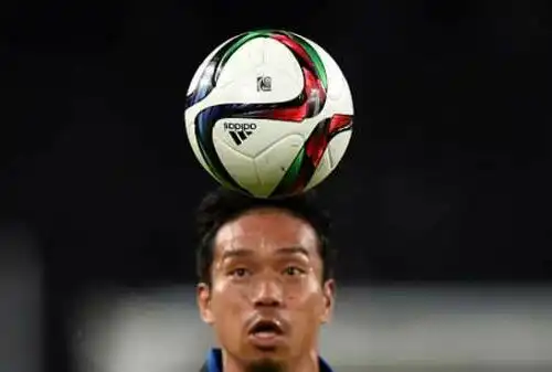 Nagatomo rifiuta lo United