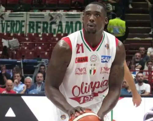 Olimpia Milano, sprofondo biancorosso