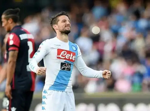 Serie A, Napoli-Cagliari 3-1: Mertens in festa