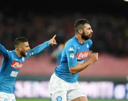 Serie A, Napoli-Genoa 1-0: Albiol riavvicina la Juventus