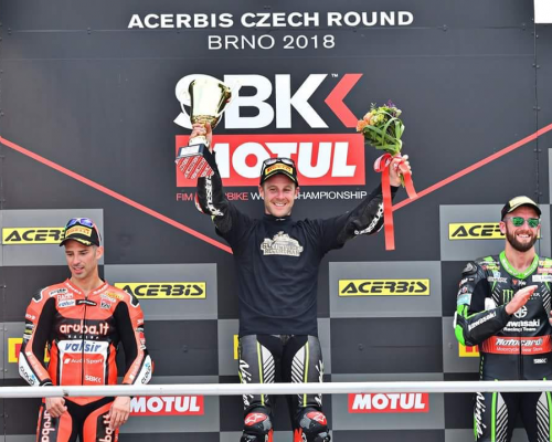 Superbike, Rea vince ed entra nella storia