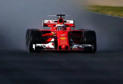 Montmelò, Raikkonen vola sul bagnato