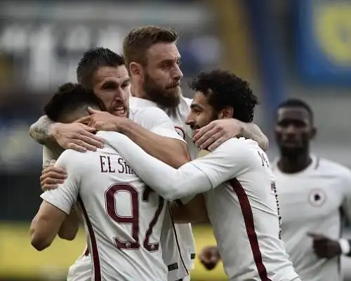 Serie A, Chievo-Roma 3-5: festa Juve rinviata