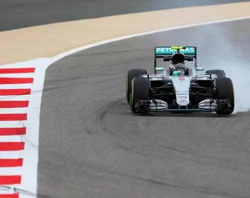 Pole di Rosberg. Ferrari, che Bottas!