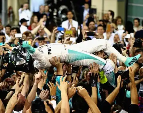 Formula 1, Nico Rosberg campione del mondo