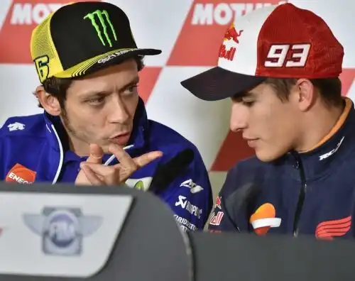 Rossi-Marquez, faccia a faccia in sala stampa