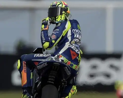 Rossi sorride: “Andiamo forte”