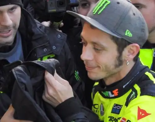 Valentino Rossi apre alla Mercedes: “Come dire di no?”