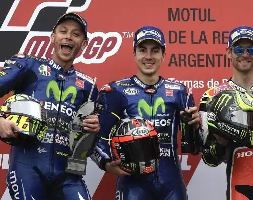 Ancora Viñales! Rossi secondo, flop Marquez