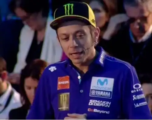 Rinnovo: Valentino Rossi non si fa mettere pressione