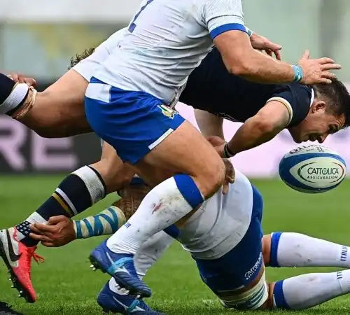 L’Italia del rugby lotta ma perde con la Scozia