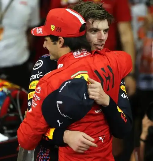 F1, Max Verstappen campione: cosa ha insegnato a Carlos Sainz