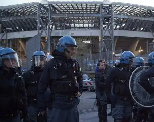 Napoli-Legia, altri scontri al San Paolo