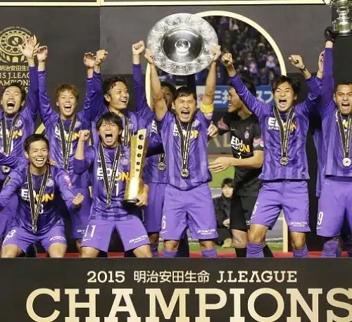 Il Sanfrecce sfida il Barcellona