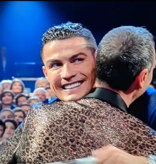 Sanremo: Ronaldo protagonista anche all’Ariston