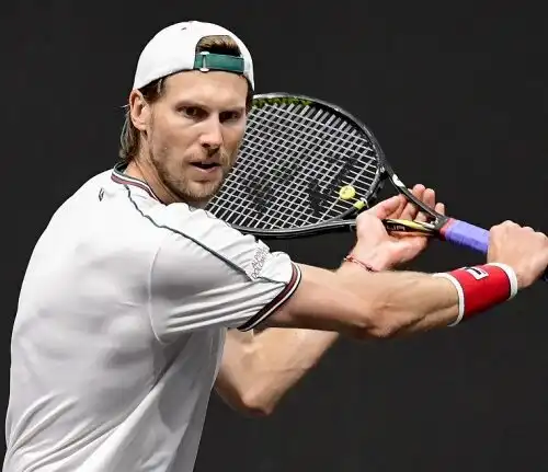 Seppi si arrende a Edmund in finale