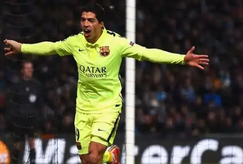 Suarez, un altro polverone