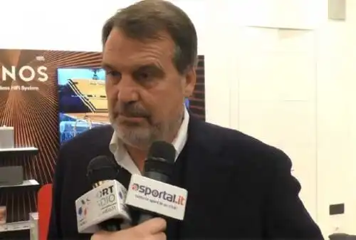 Marco Tardelli bacchetta Emanuele Calaiò