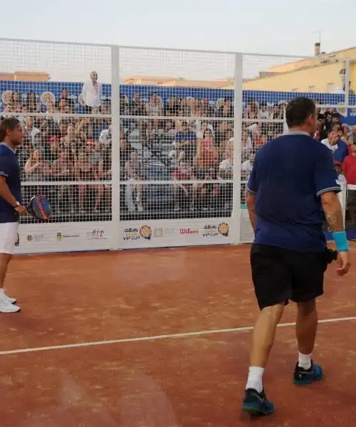 Spettacolo e solidarietà alla Padel Vip Cup