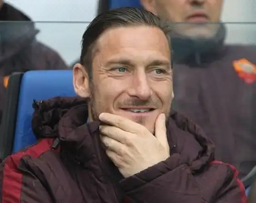 Un Re vuole Totti a corte