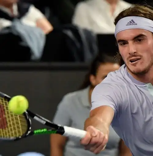 Tsitsipas vince a Marsiglia