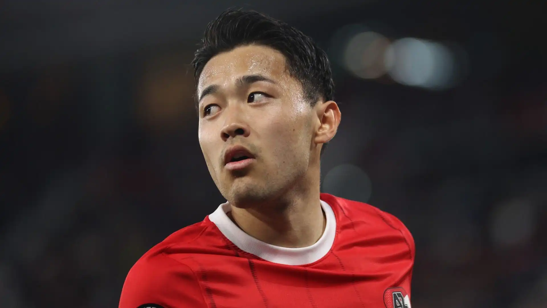 Un top club vuole Yukinari Sugawara: foto
