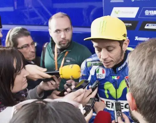 Rossi impressionato da Viñales