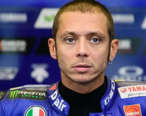 Valentino Rossi suona l’allarme: “Siamo al palo”