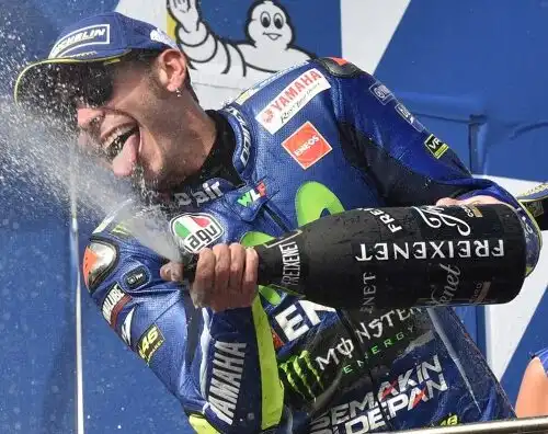 Valentino Rossi diventa campione del mondo ‘virtuale’