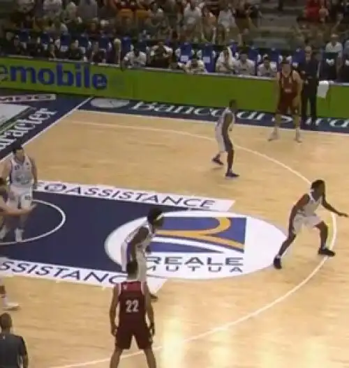 La Reyer si toglie un po’ di pressione