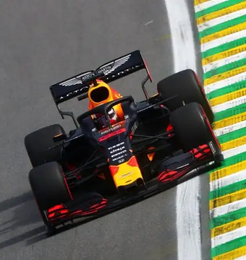 F1, pole di Verstappen in Brasile