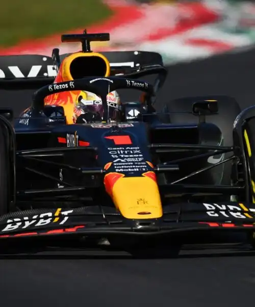 F1: Max Verstappen espugna Monza, Charles Leclerc beffato dalla Safety Car