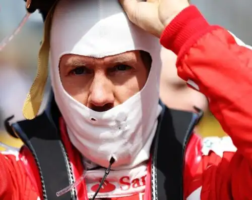 Vettel punta la pole