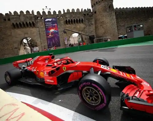 A Baku partenza falsa delle Ferrari