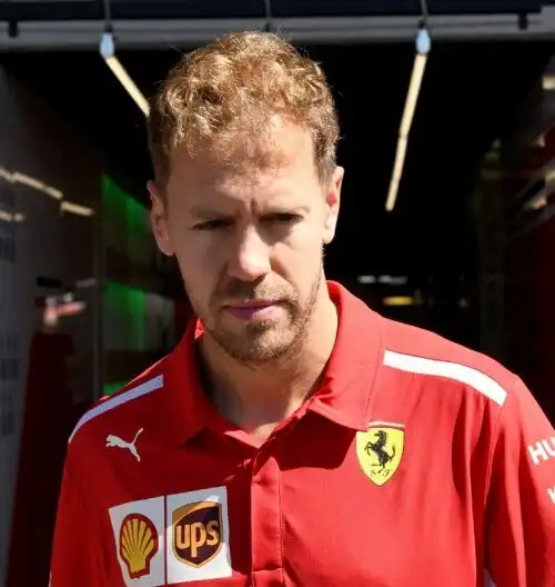 Vettel si discolpa e accusa: “Tante cose non vanno”