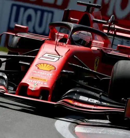 Prima pole di Vettel, la Ferrari torna a sorridere