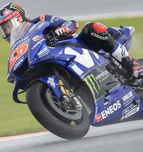 MotoGp, brillano Viñales e Valentino Rossi