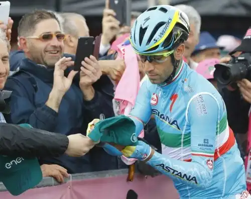 Nibali perde secondi: “Ha sbagliato l’ammiraglia”